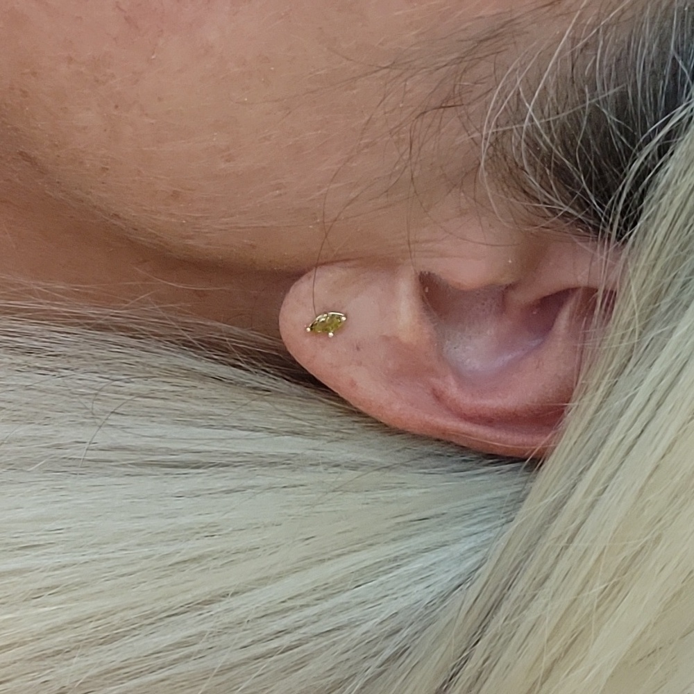 PERIDOT DAINTY STUD EARRINGS - Picture 2 of 6